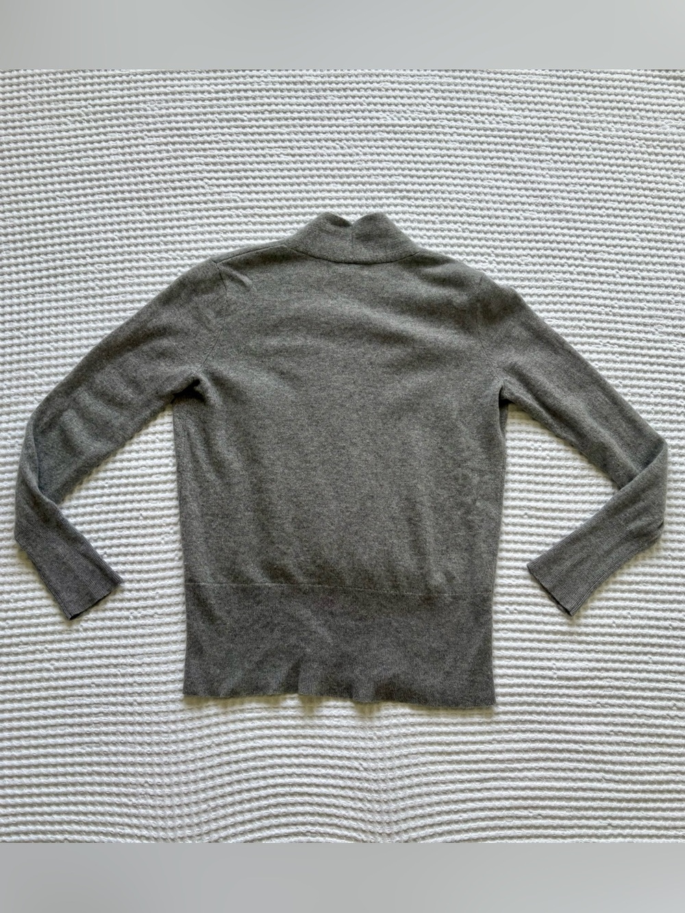 Sundance 100% Cashmere Wrap-Front Sweater Heathered Gray Long Sleeve Size L - Picture 2 of 8